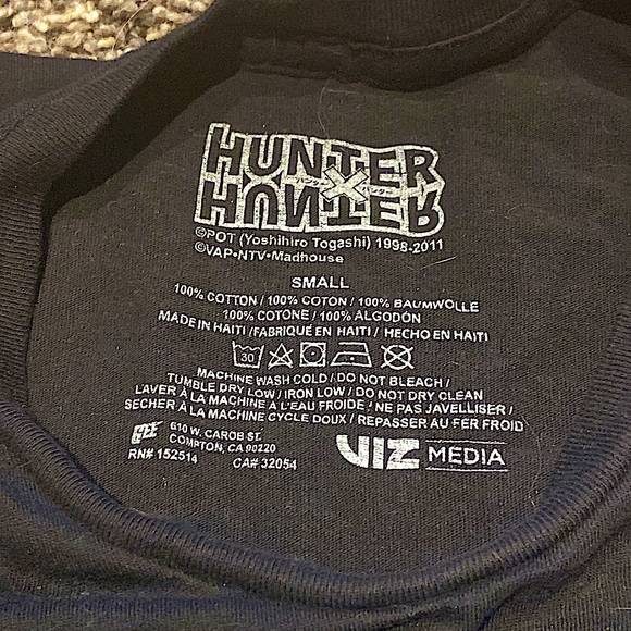 💞GRAPHIC T-SHIRT💞 - Picture 2 of 2